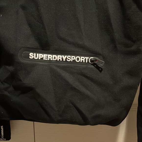 Super dry men’s black gym tech collection in size M - Picture 6 of 12